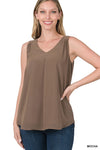 Zenana Women&#39;s Chiffon Double Layer Sleeveless Tops